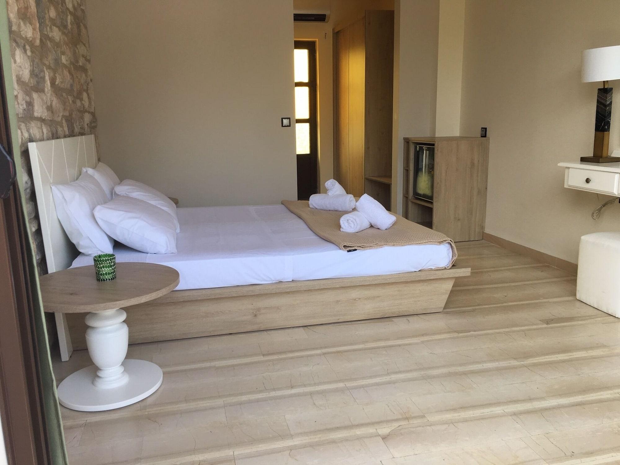 Marina Boutique Hotel Moraitika Extérieur photo